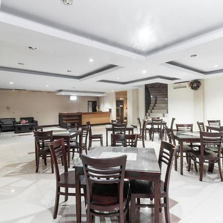 Reddoorz Near Bahu Mall Manado Malalayang Exterior photo